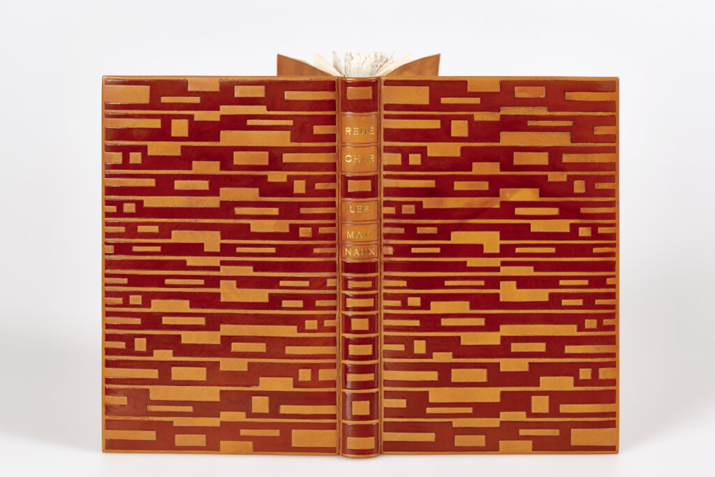 © Gerard TORDJMAN : Tel : +33 (0)6 08 18 43 47E-Mail : studio.g